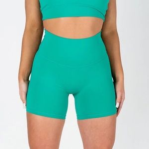 ISO anything in size medium in the color lucky from paragon footwear!!!